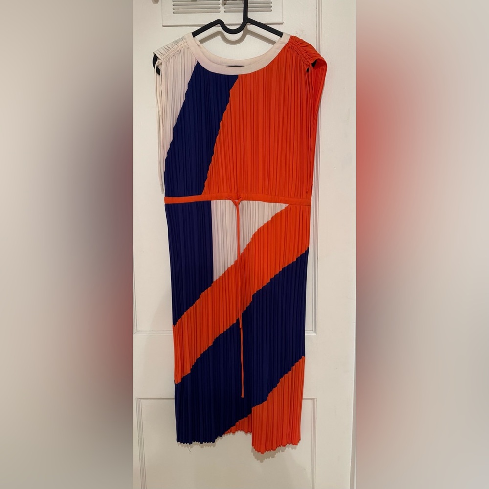 BCBGMaxAzria Orange and Blue Pleated Dress